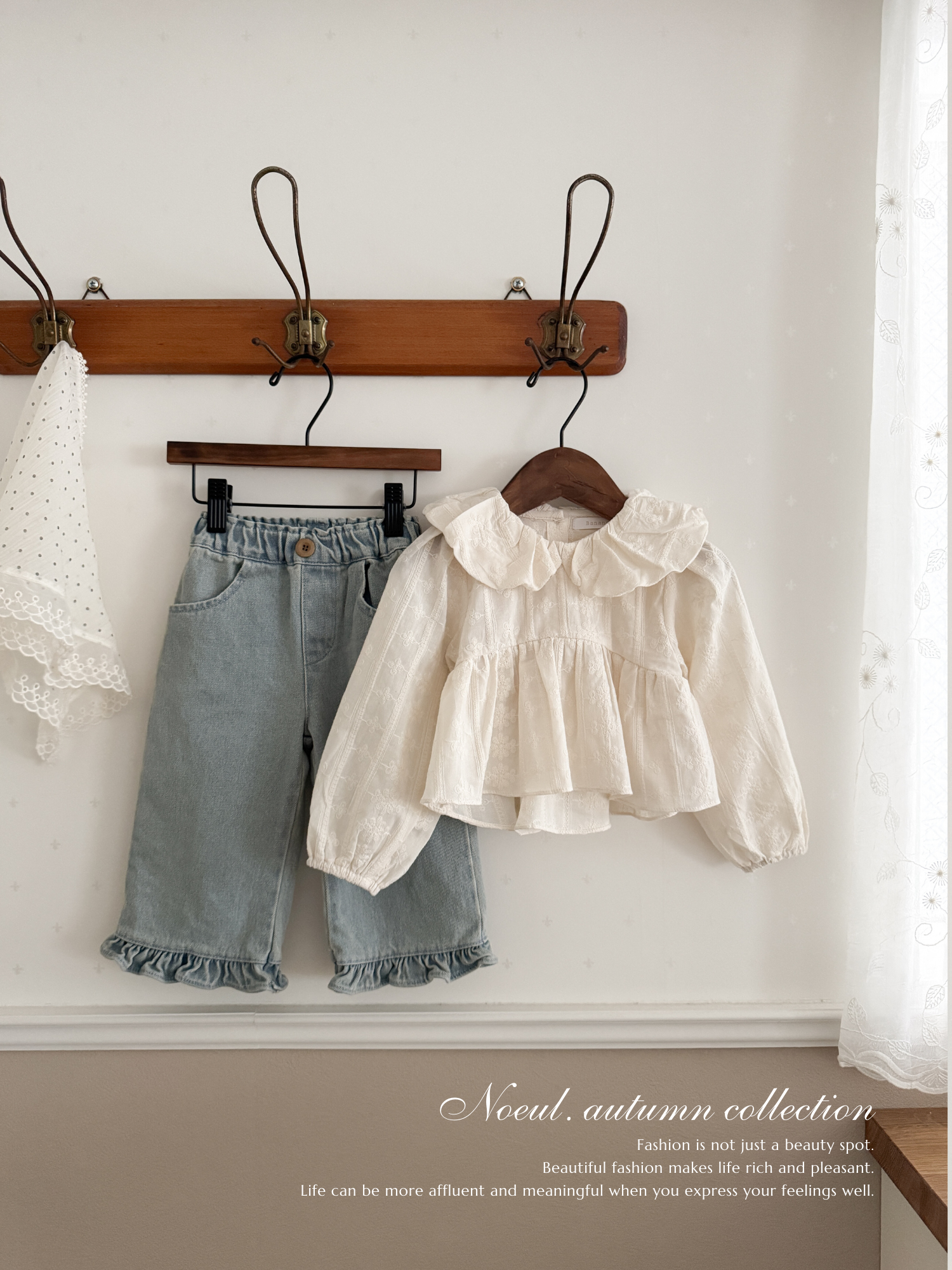 Roman blouse