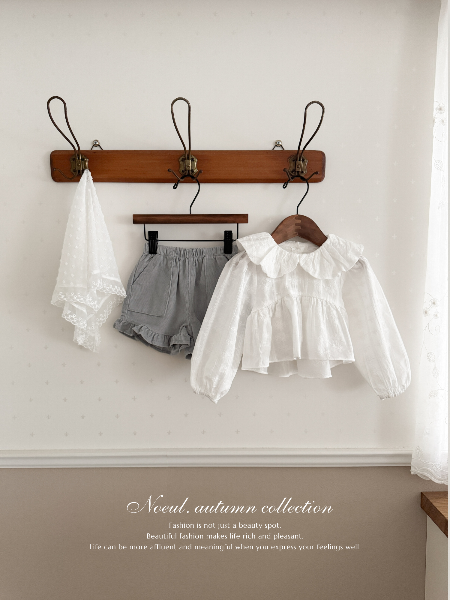 Roman blouse