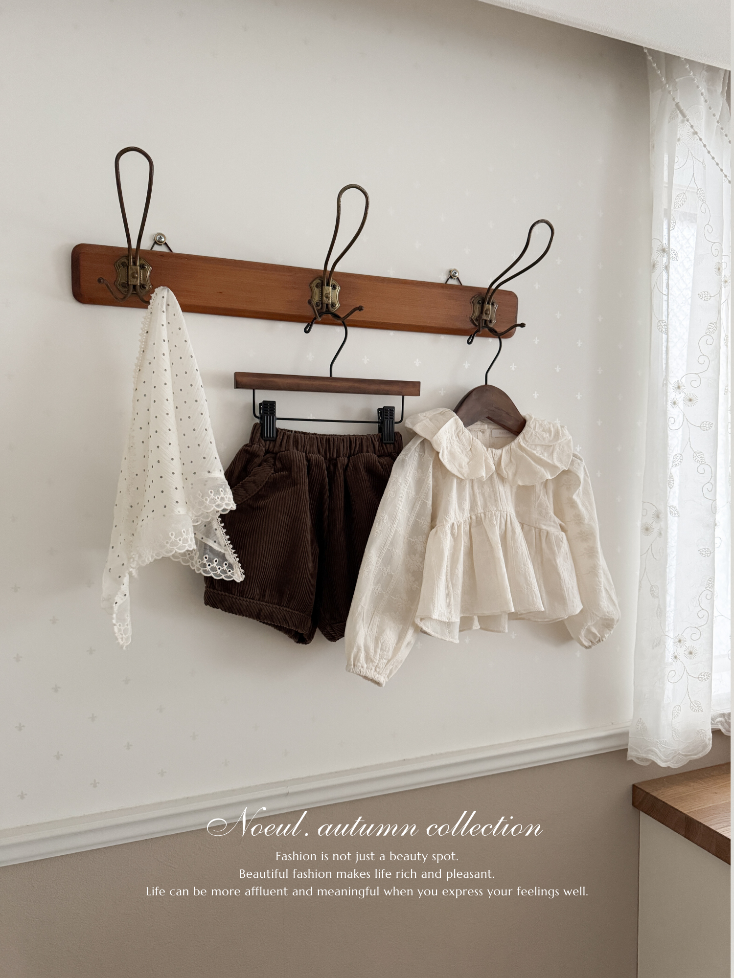 Roman blouse