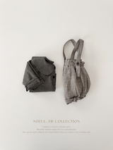 Check collar blouse