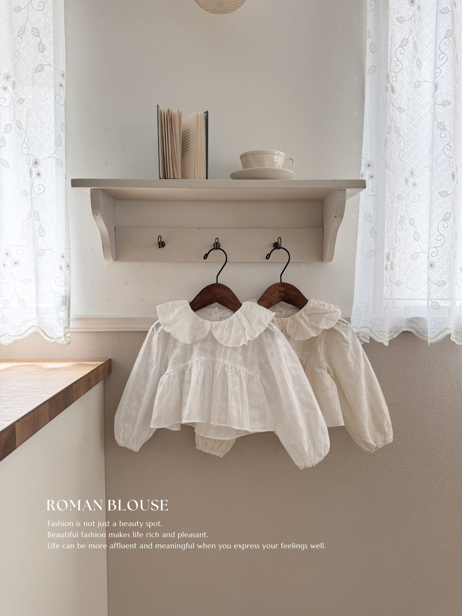 Roman blouse