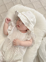 Dot frill suit