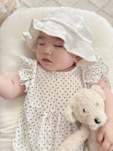 Dot frill suit