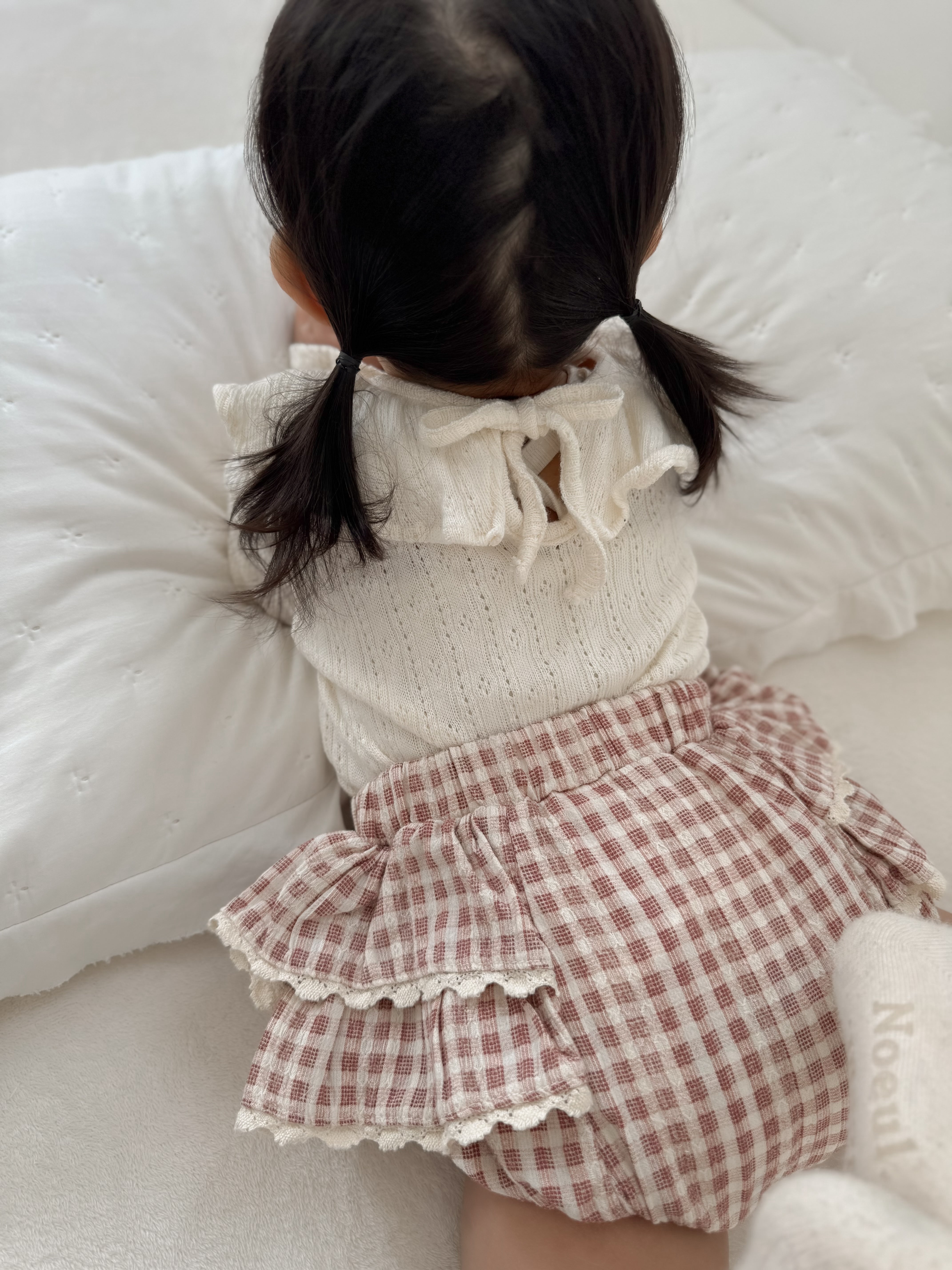 Breeze eyelet frill tops