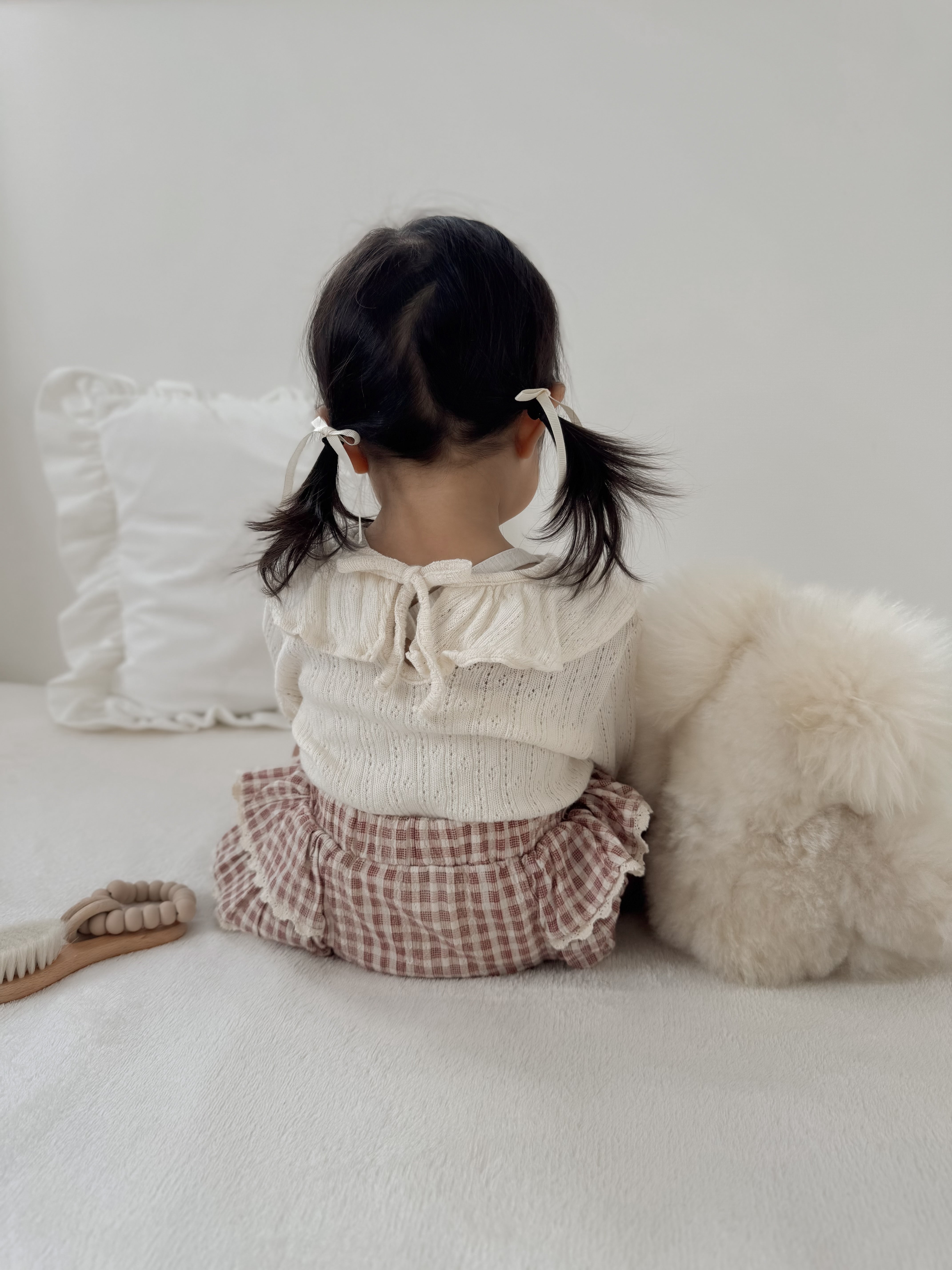 Breeze eyelet frill tops