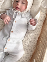Keuri frill newborn suit