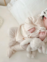 Keuri frill newborn suit