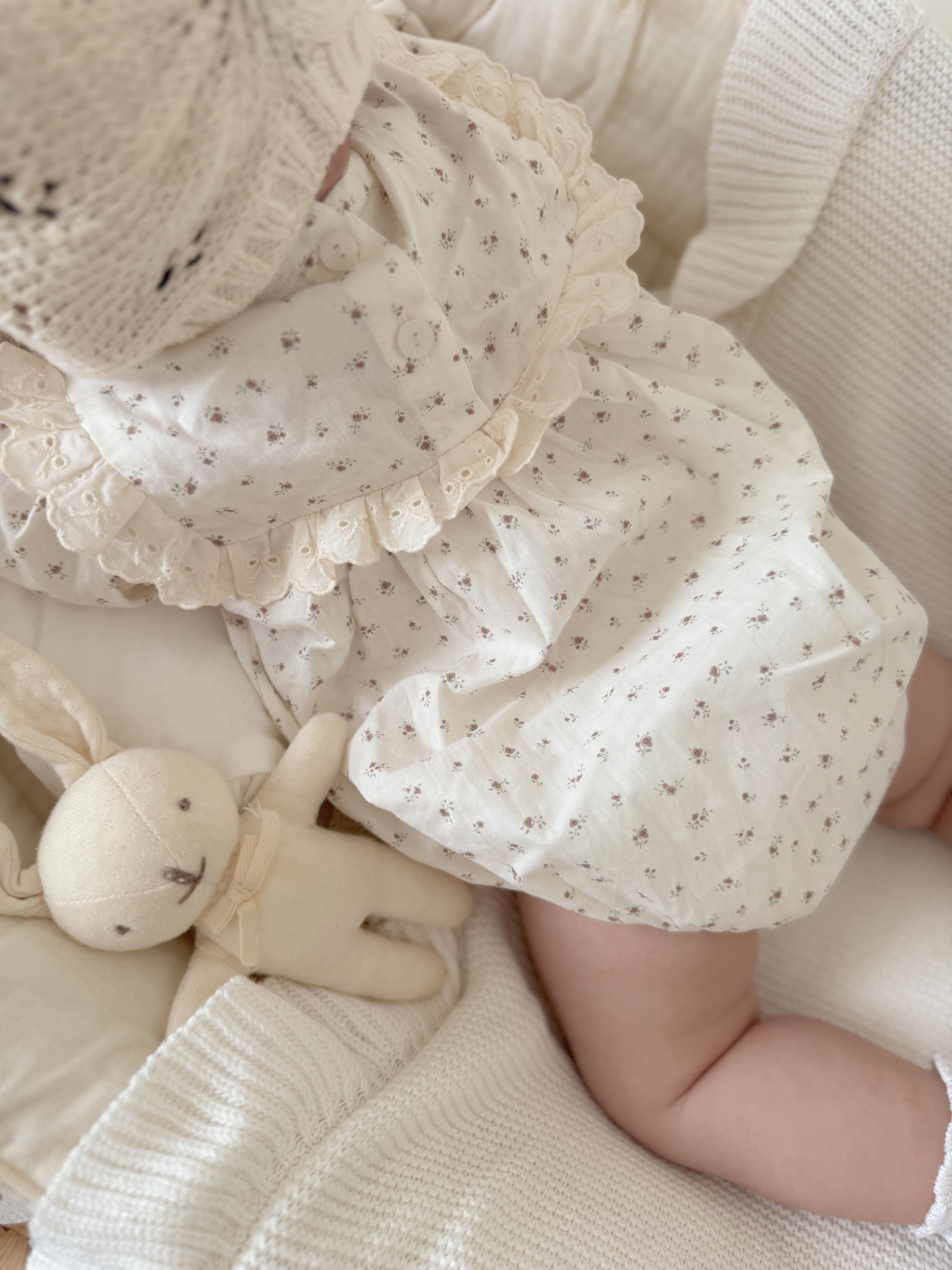 Cotton flower rompers