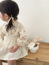 Eyelet suspender skirt