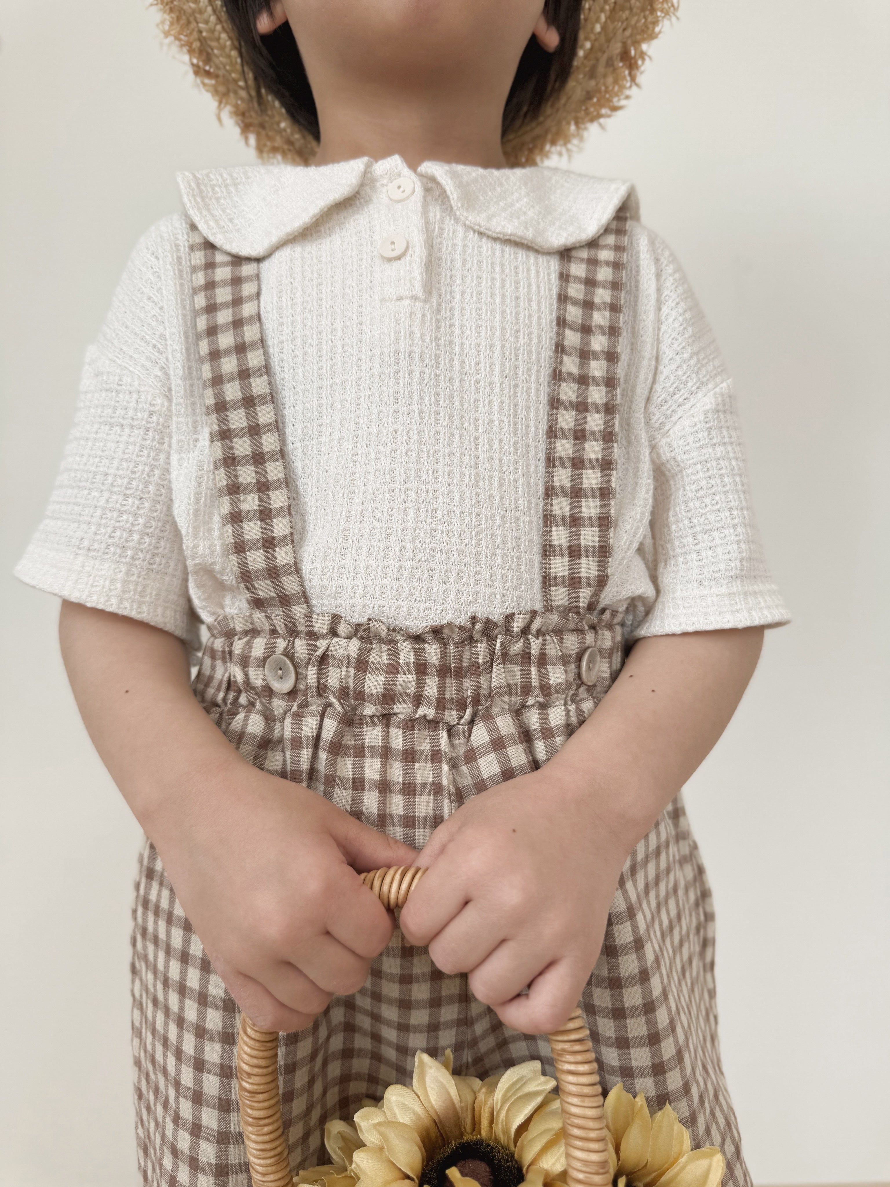 Check suspender pants