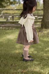 Sara collar blouse