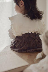 Sara collar blouse