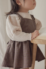 Check apron one-piece