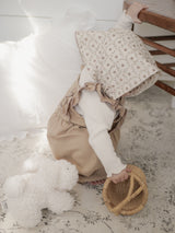 Wing frill suit