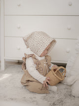 Wing frill suit