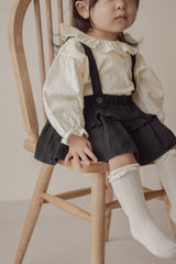 Snow ruffle blouse