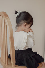 Sara collar blouse