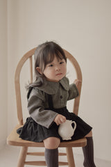 Check collar blouse