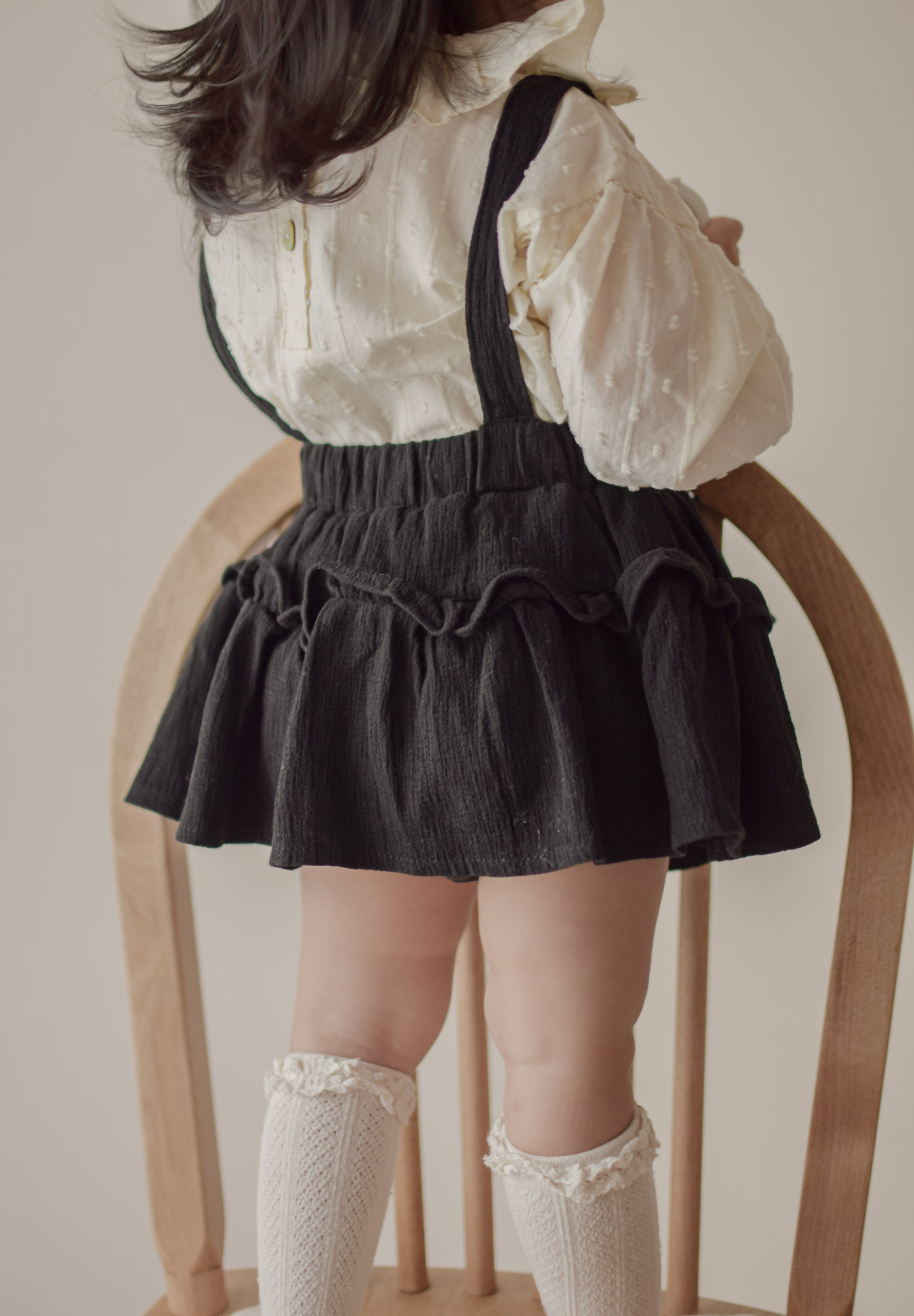 Elly frill suspender skirt