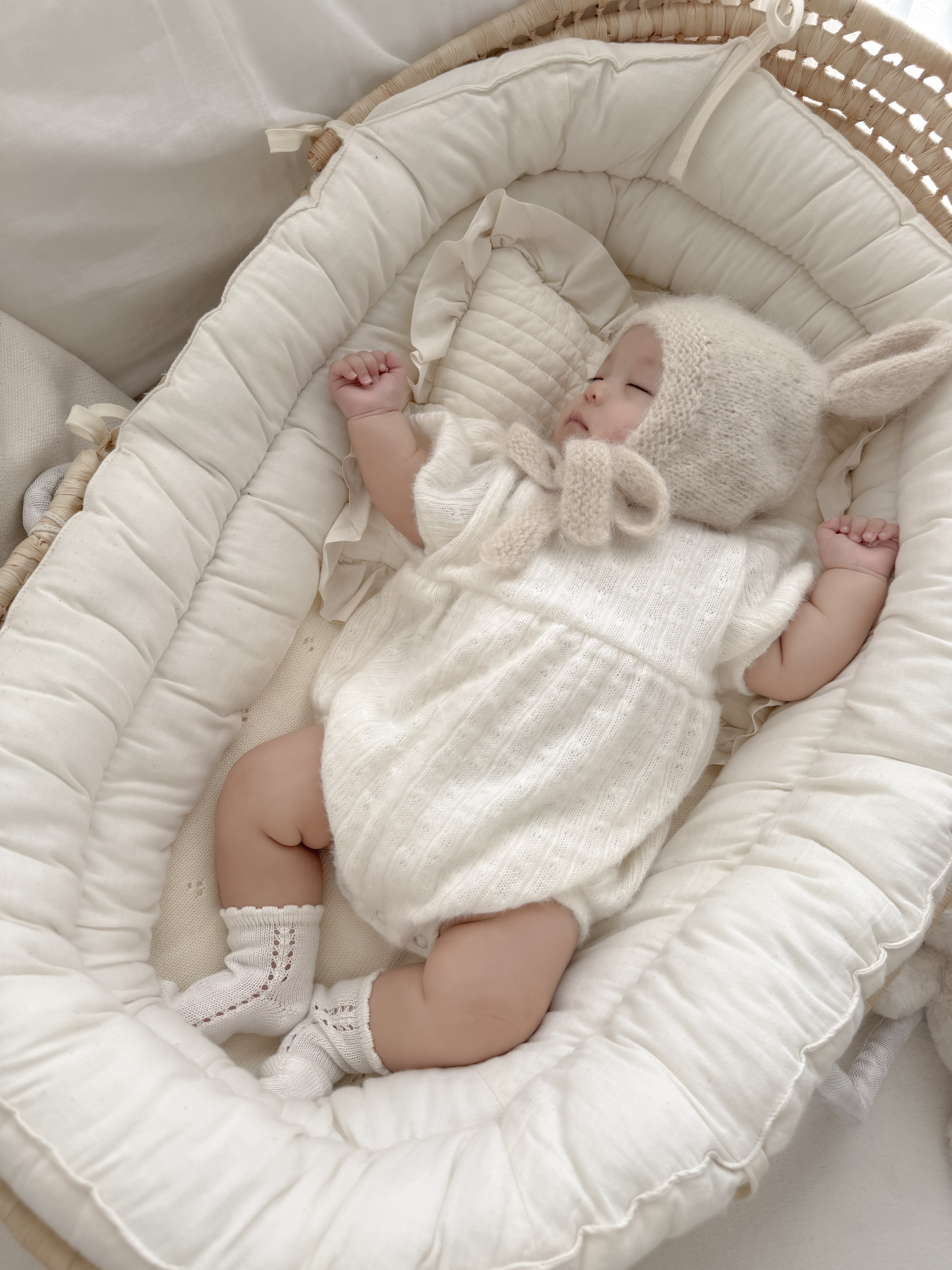 Soft puff knit rompers