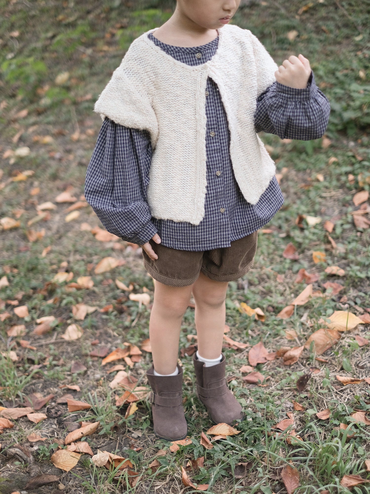 Popcorn knit vest