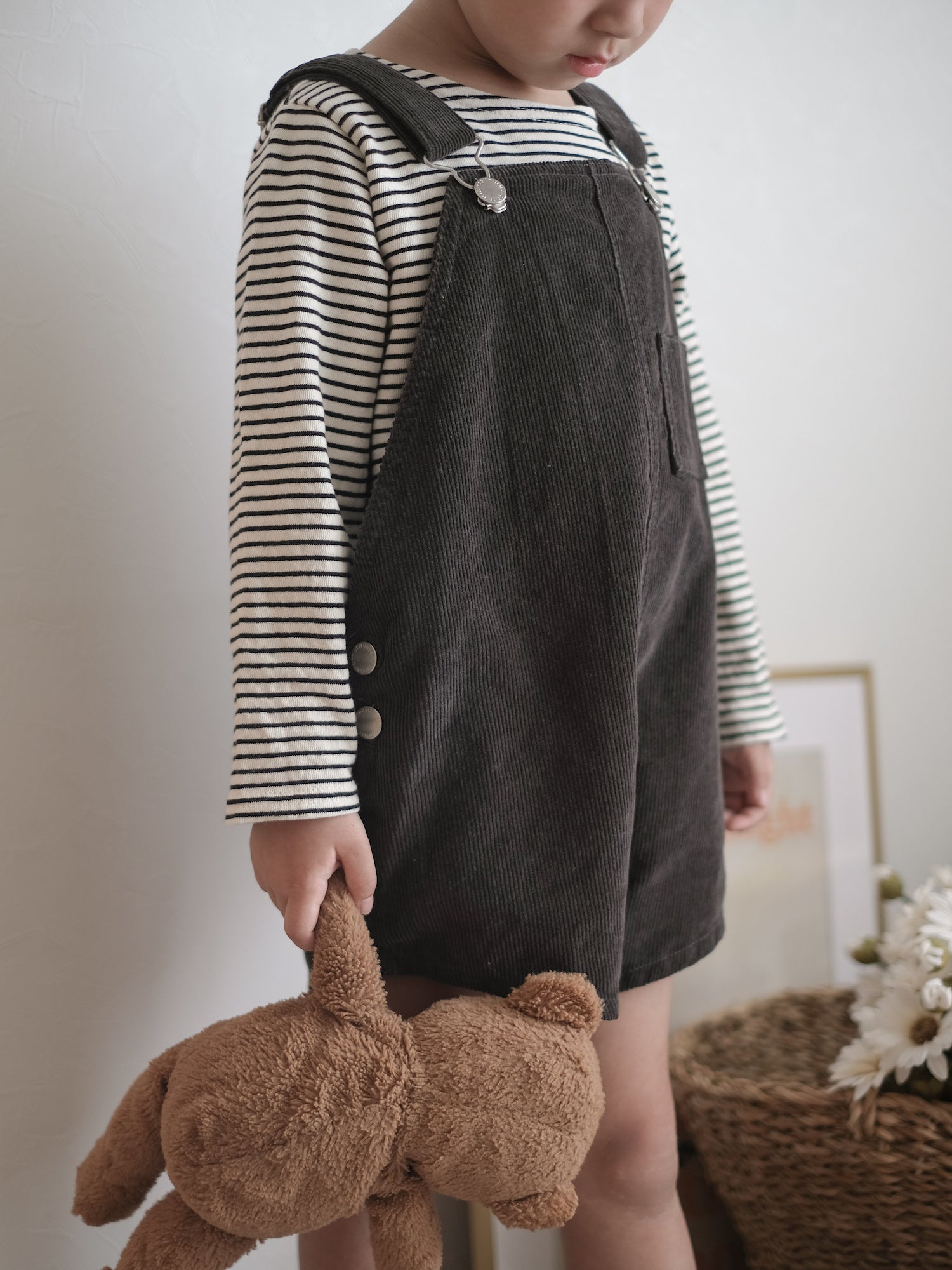 Corduroy berry short overall (normal)