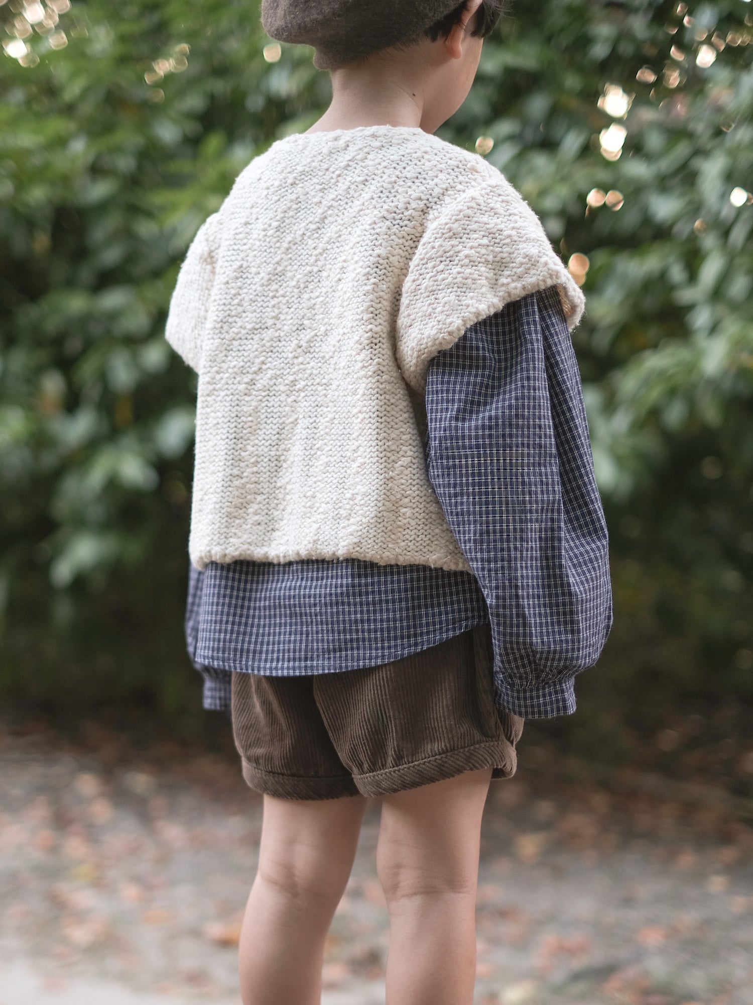 Popcorn knit vest