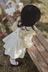 Wing shirring blouse