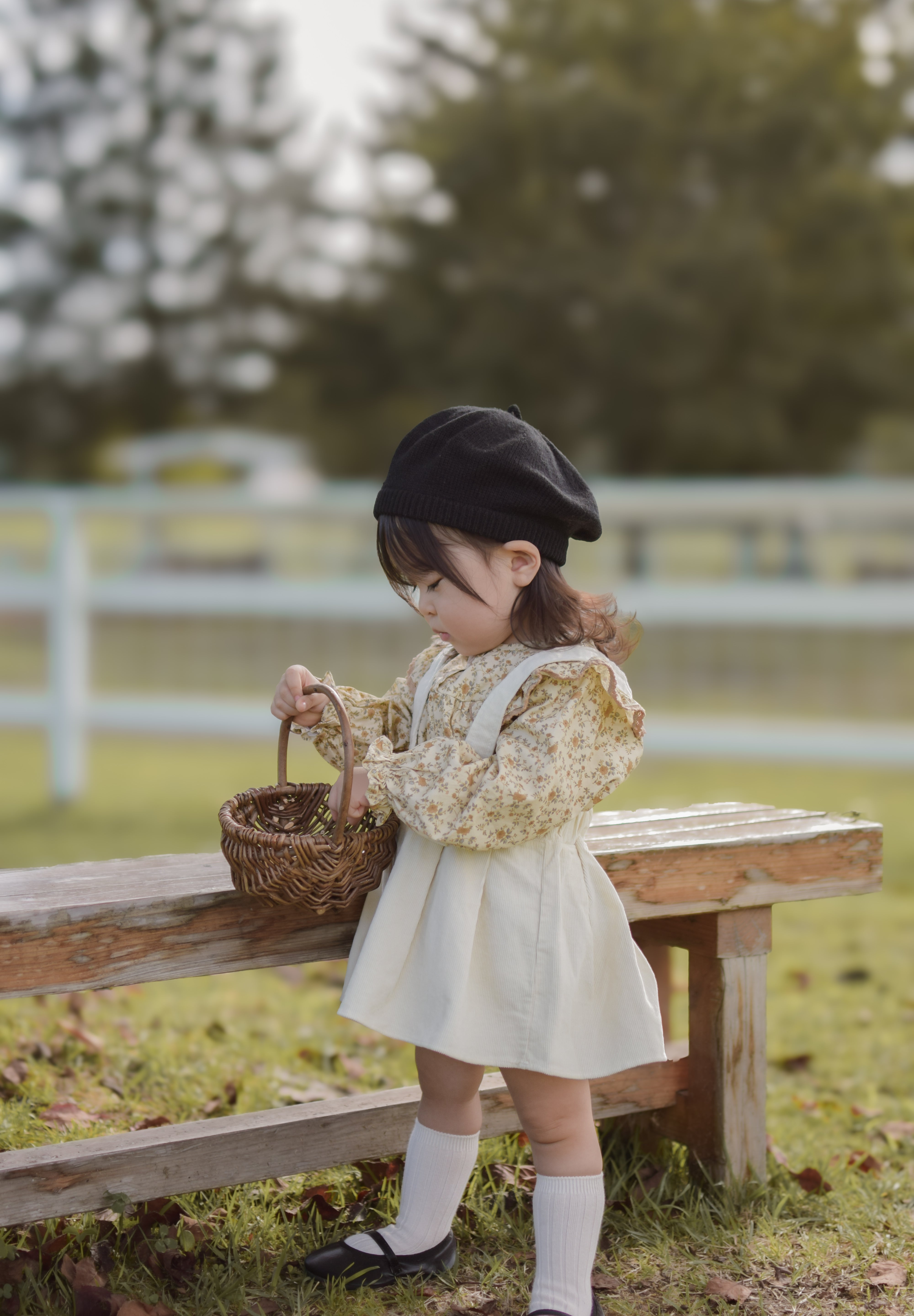 Wing shirring blouse