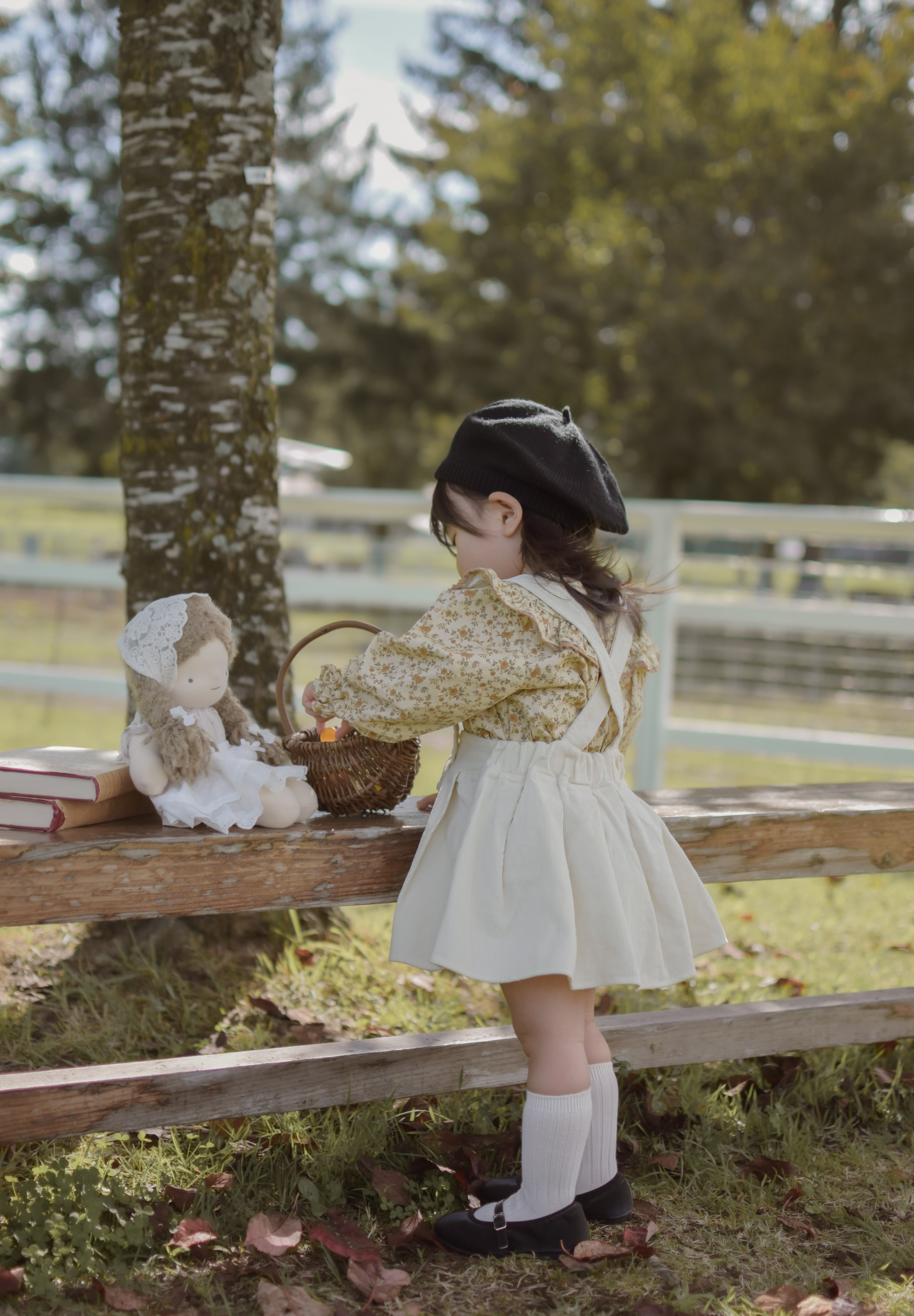 Wing shirring blouse