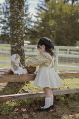 Wing shirring blouse