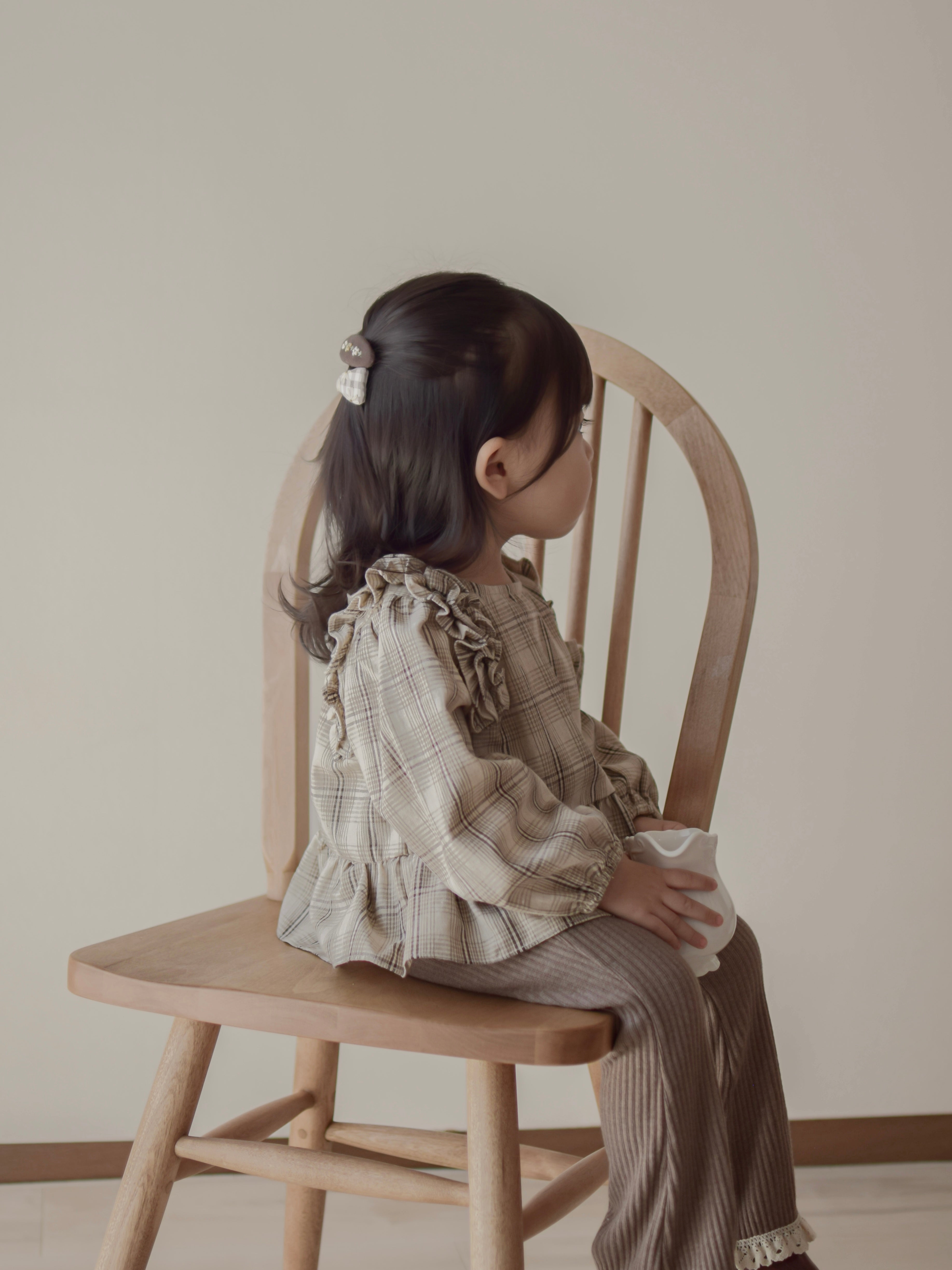 Mono frill blouse