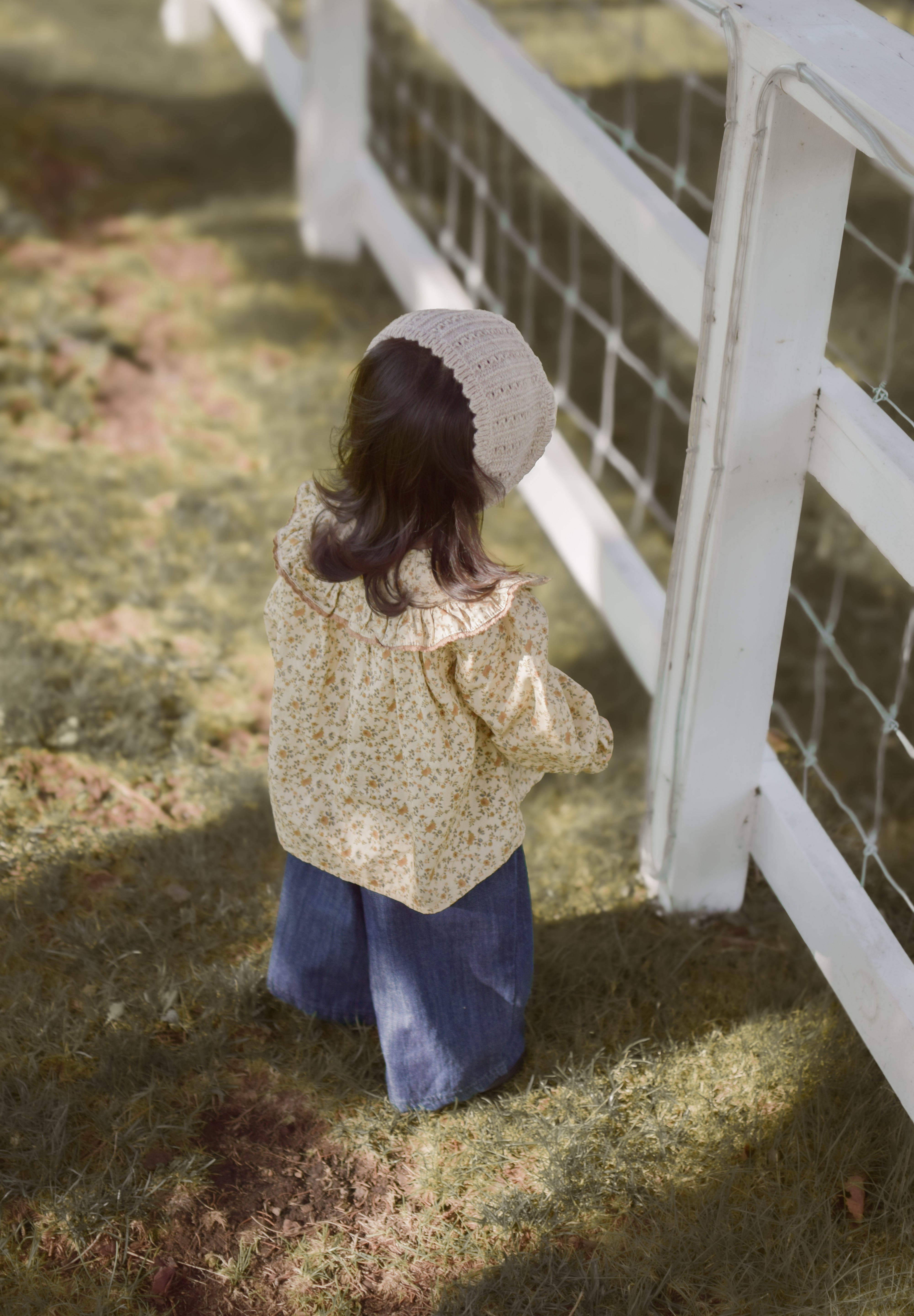 Wing shirring blouse