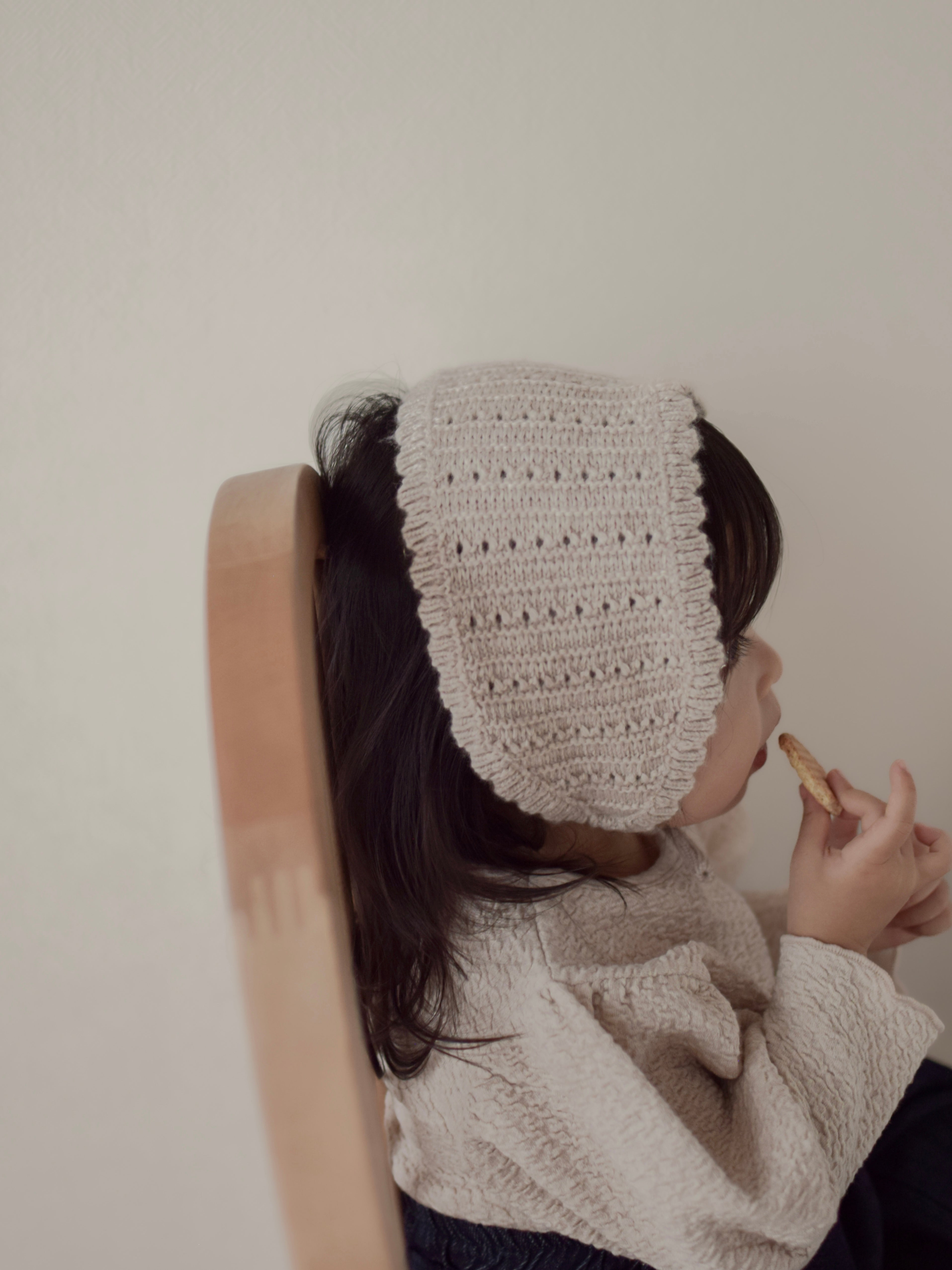 Bebe knit bonnet