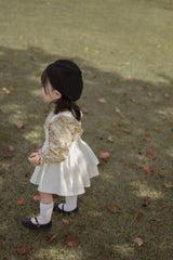 Wing shirring blouse