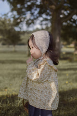Wing shirring blouse