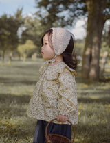 Wing shirring blouse
