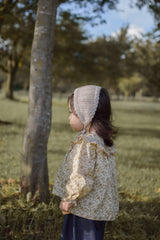 Wing shirring blouse