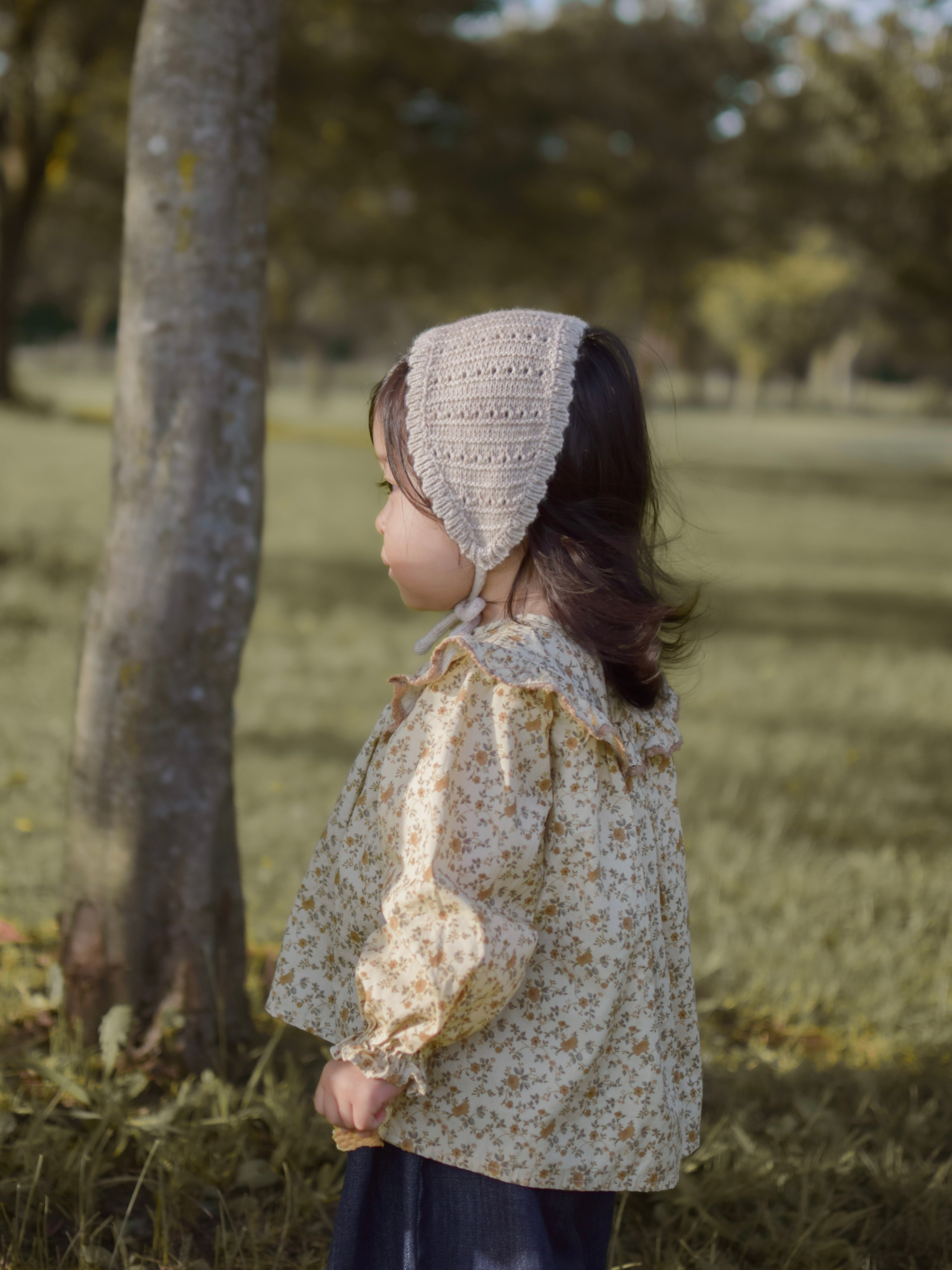 Bebe knit bonnet