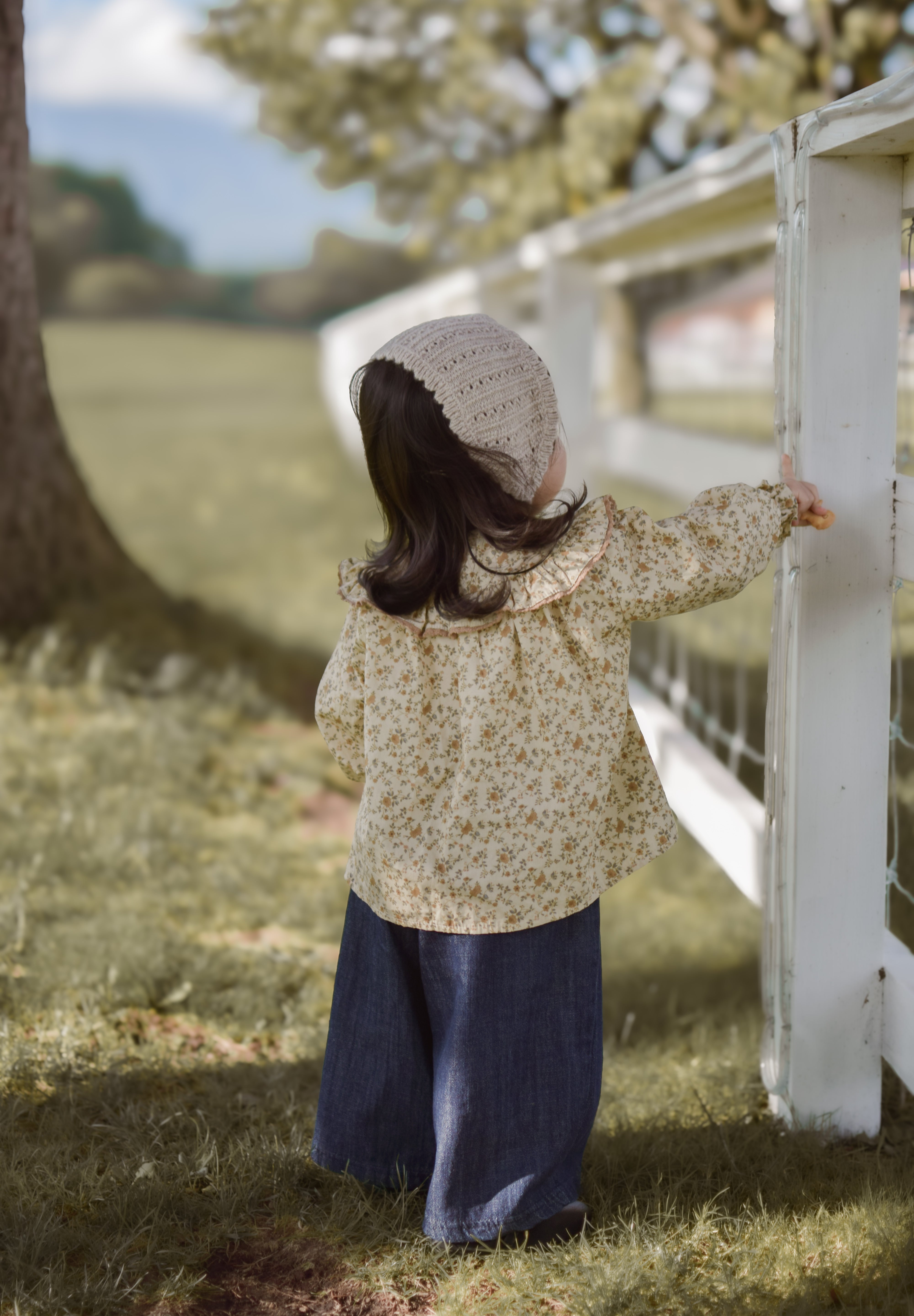 Wing shirring blouse