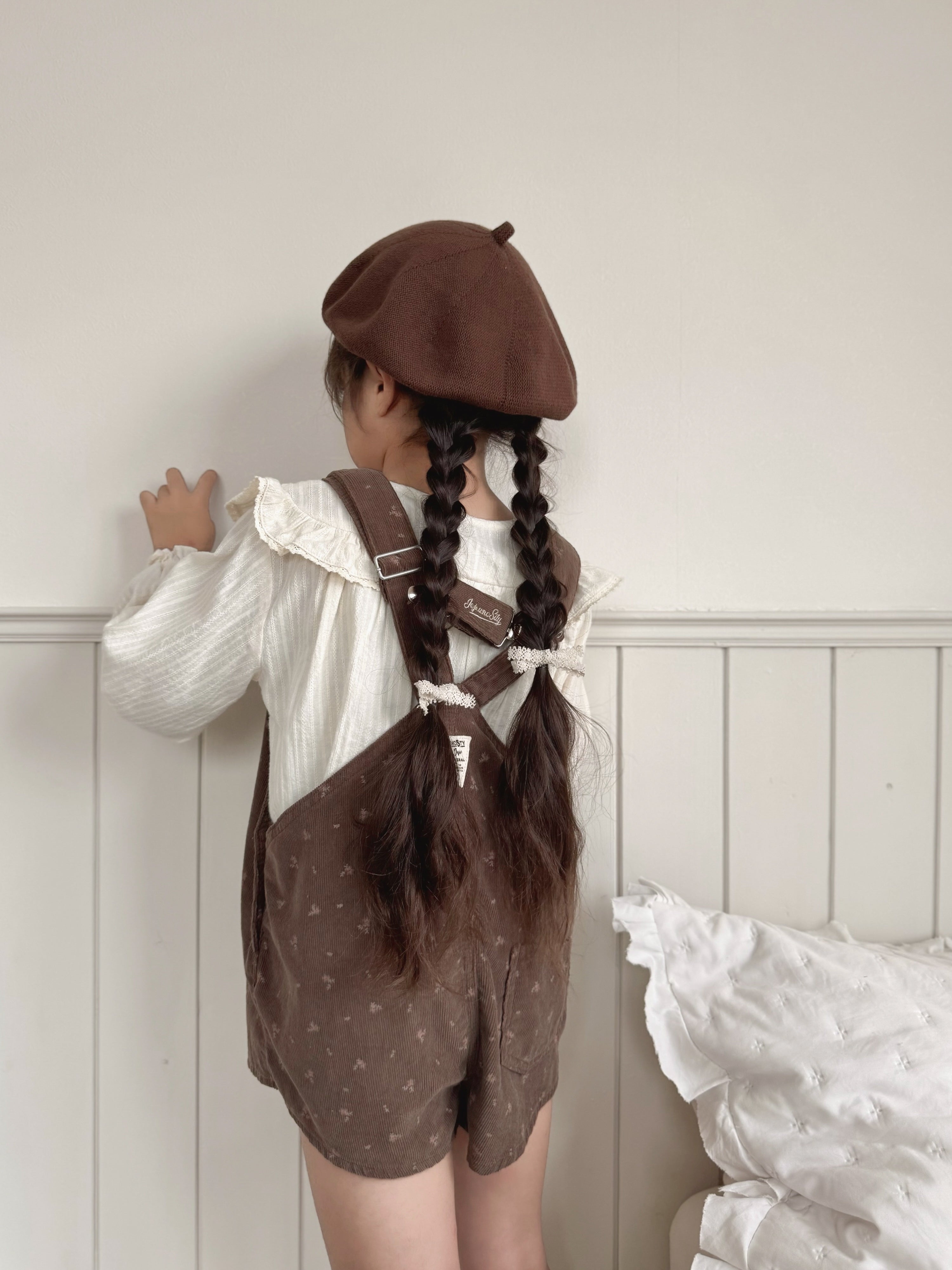 Wing shirring blouse