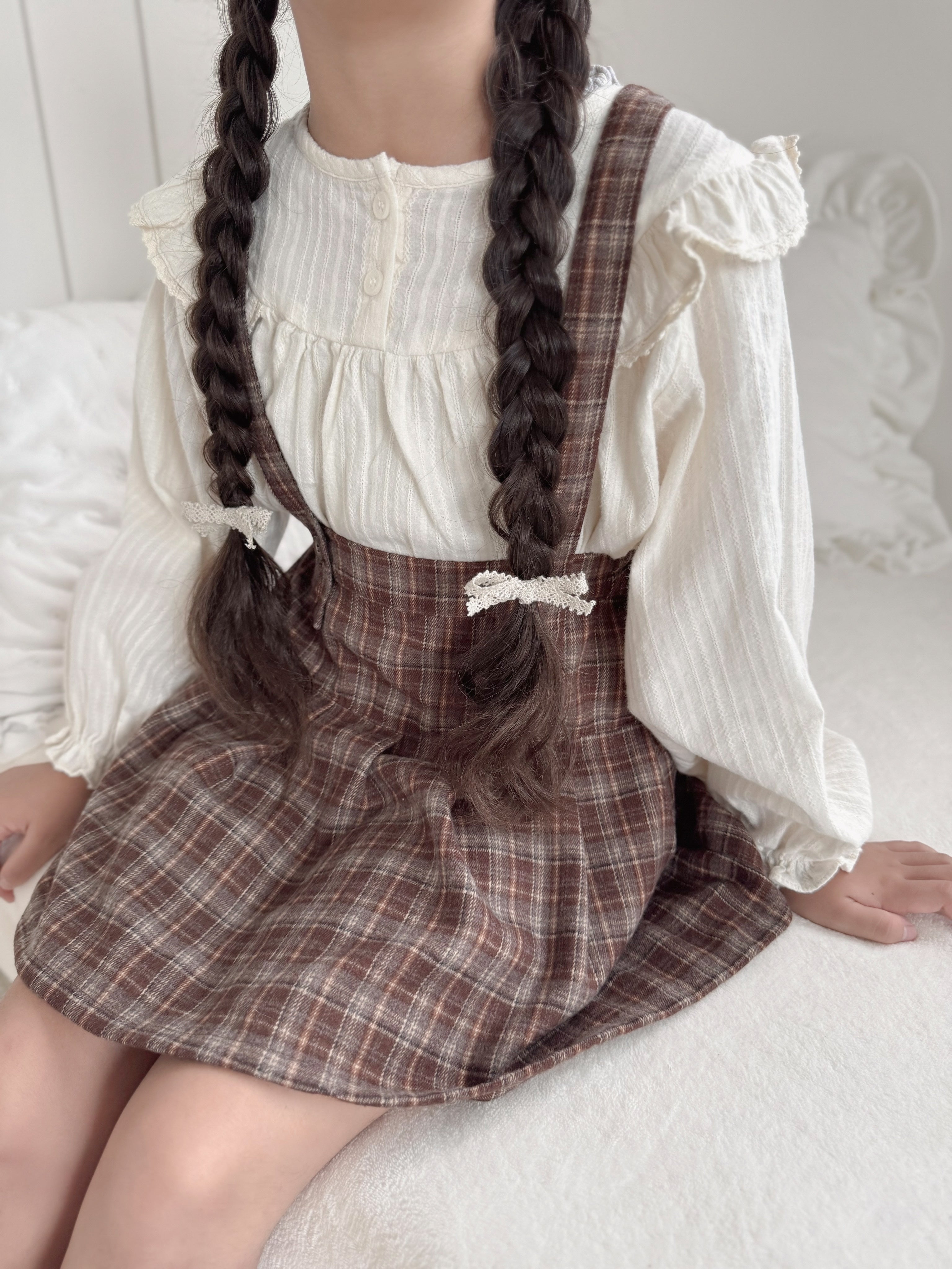 Wing shirring blouse
