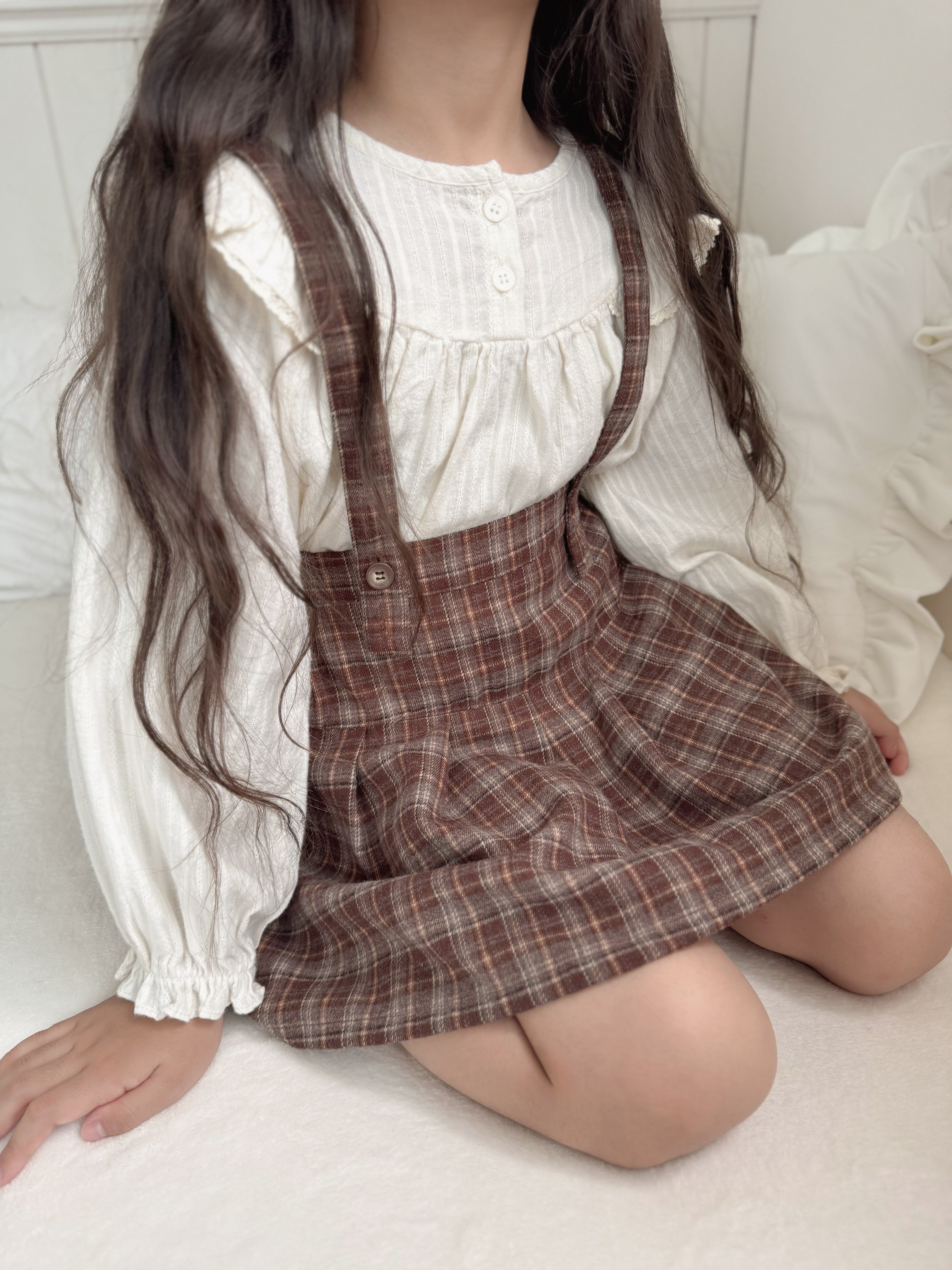 Wing shirring blouse