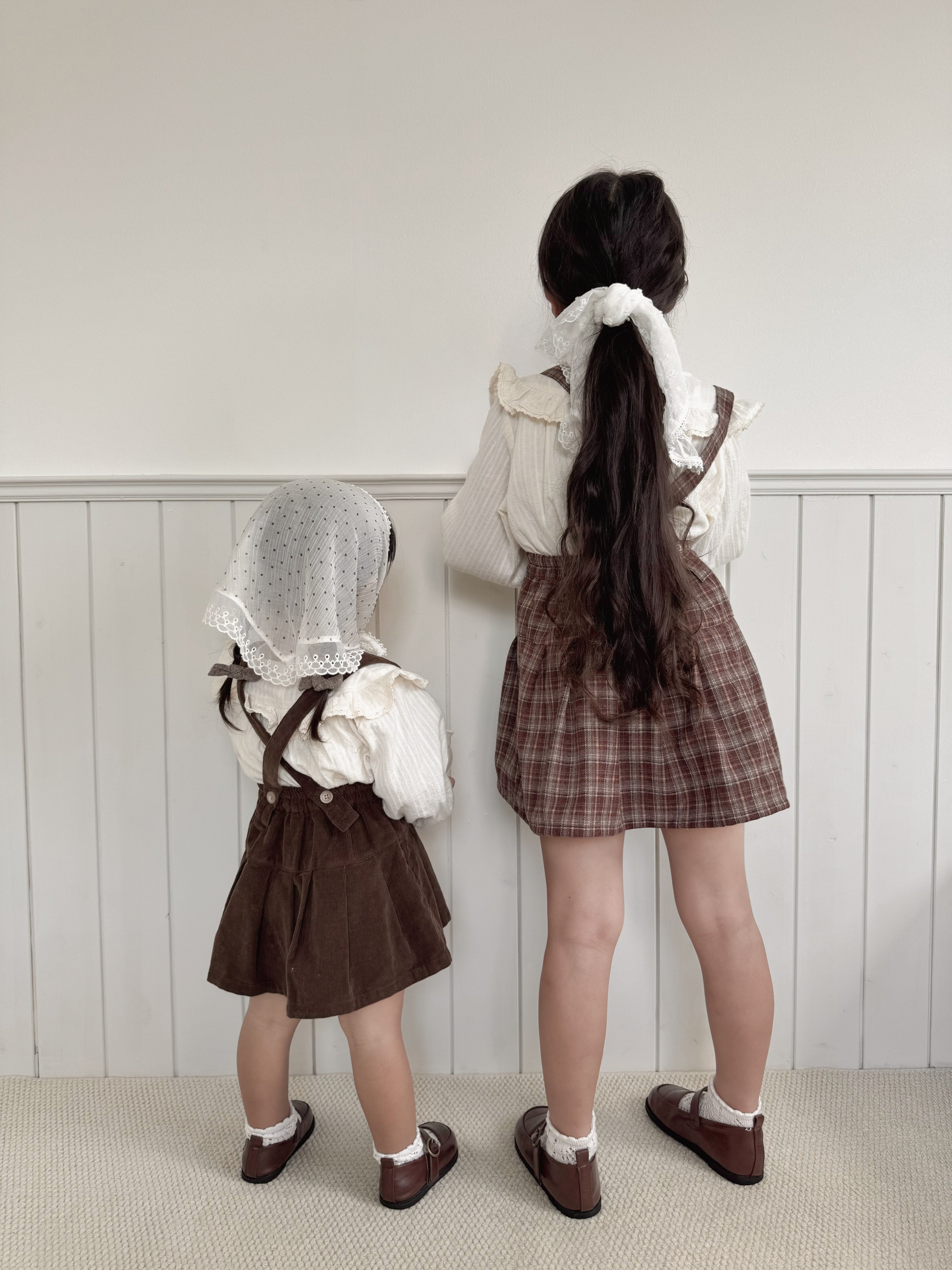 Wing shirring blouse