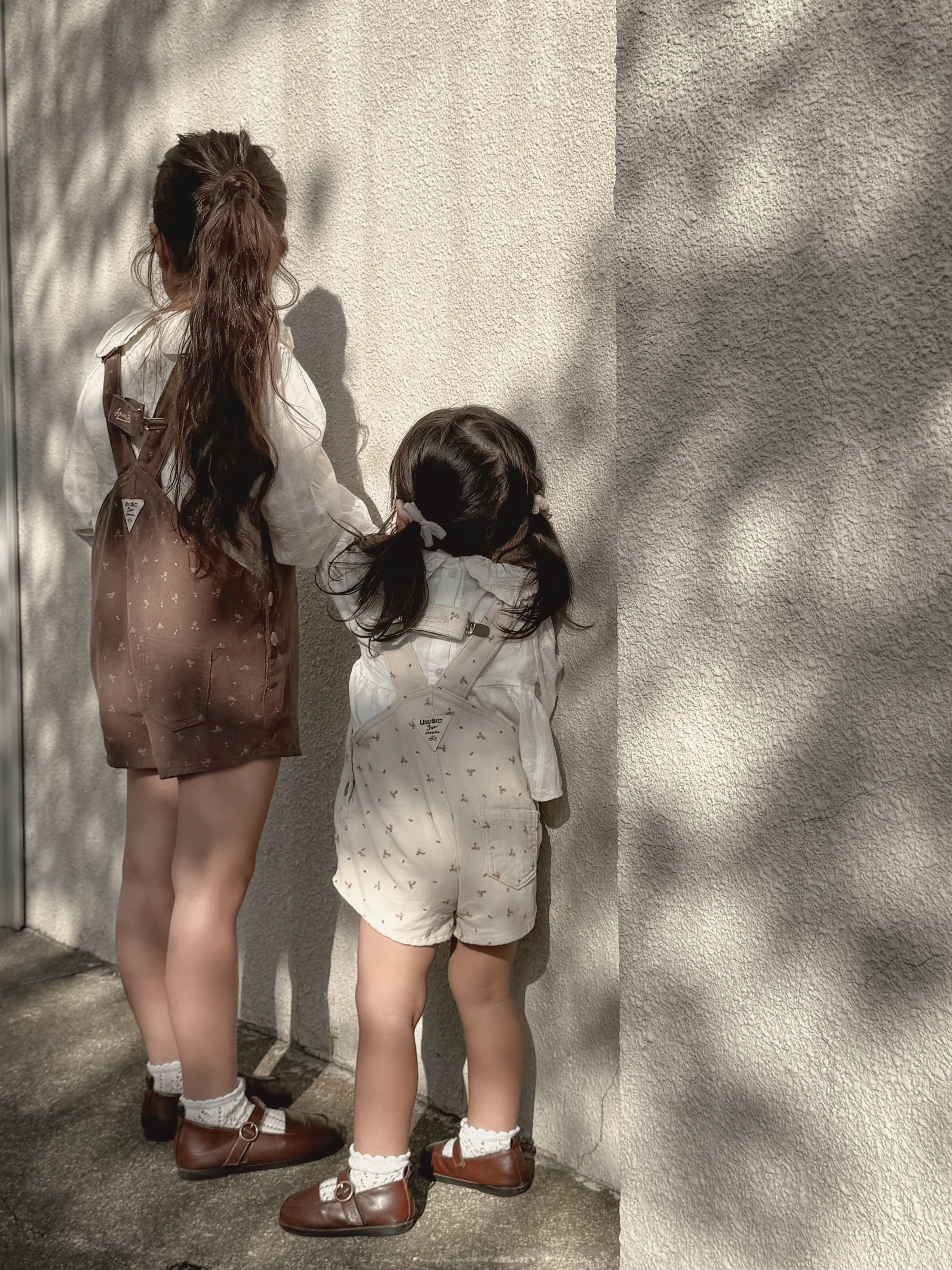 Corduroy berry short overall (flower)