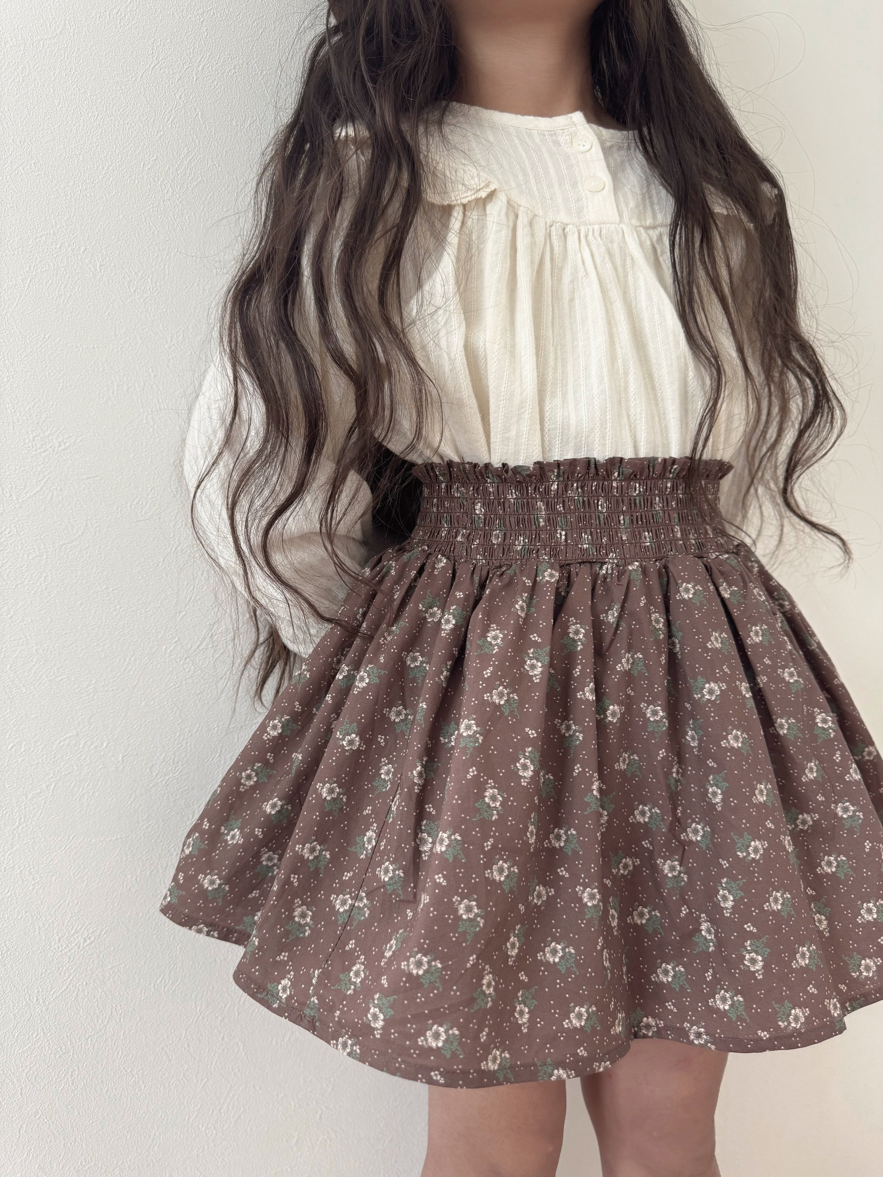 Wing shirring blouse