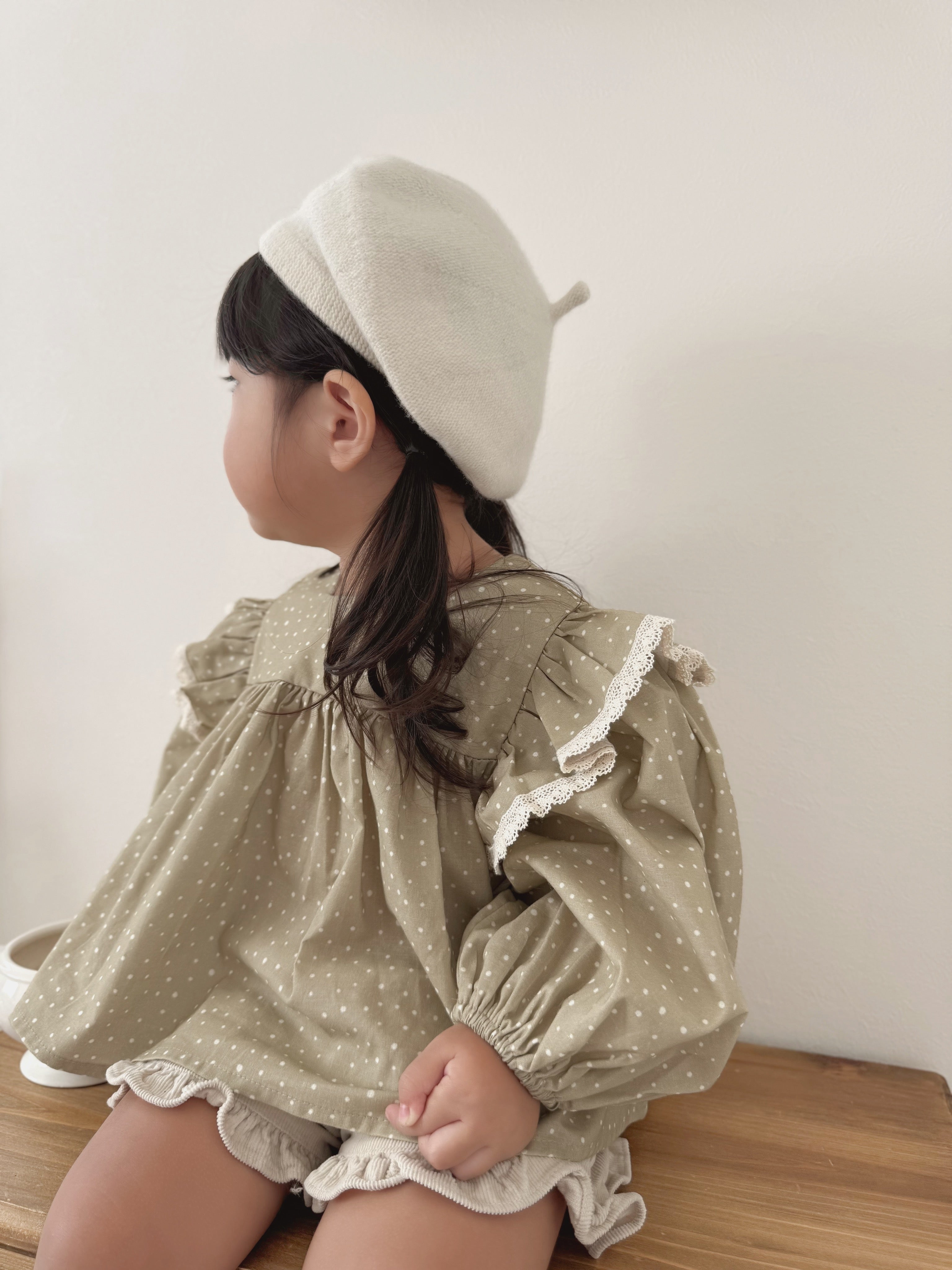 Dot frill blouse & bloomer set