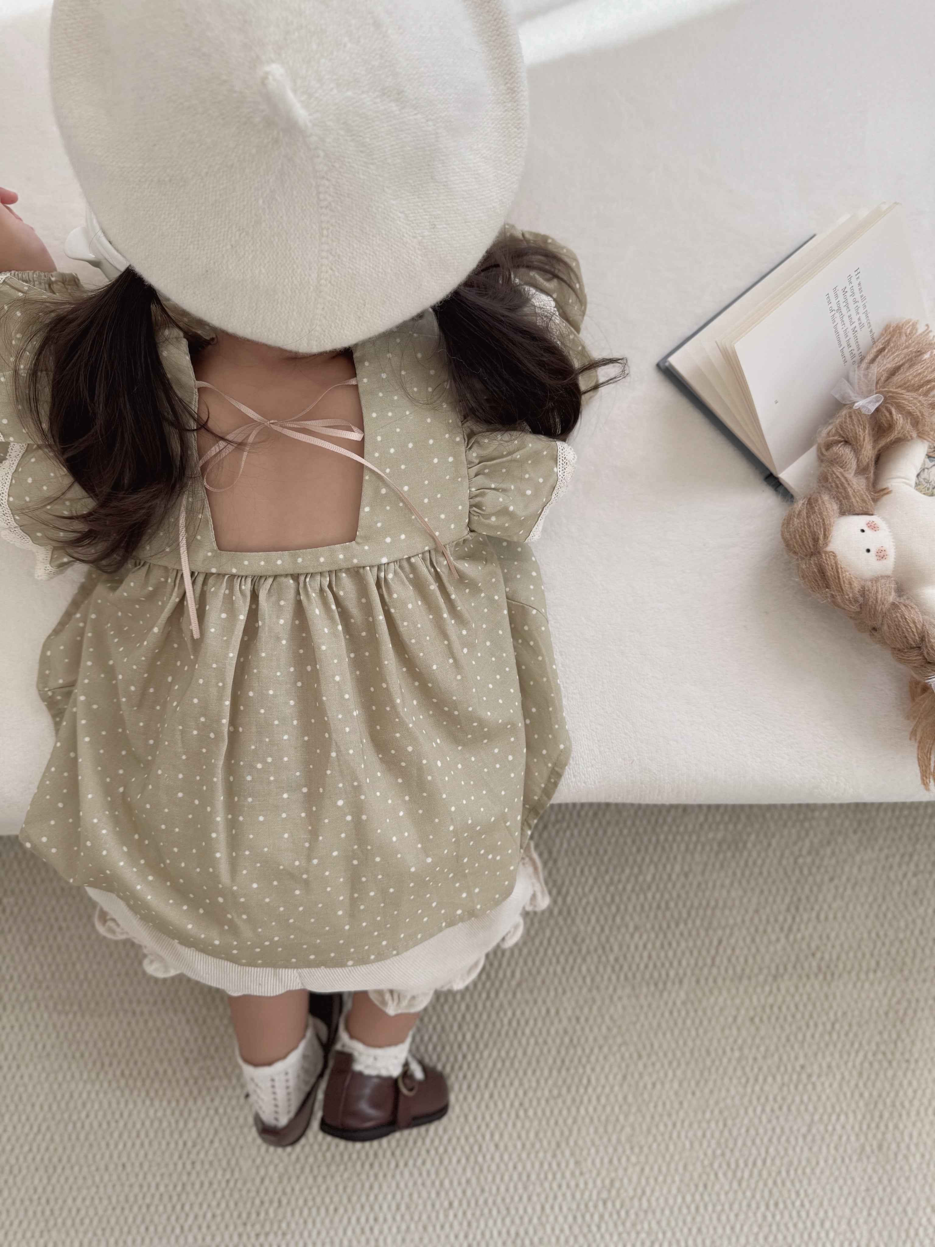 Dot frill blouse & bloomer set