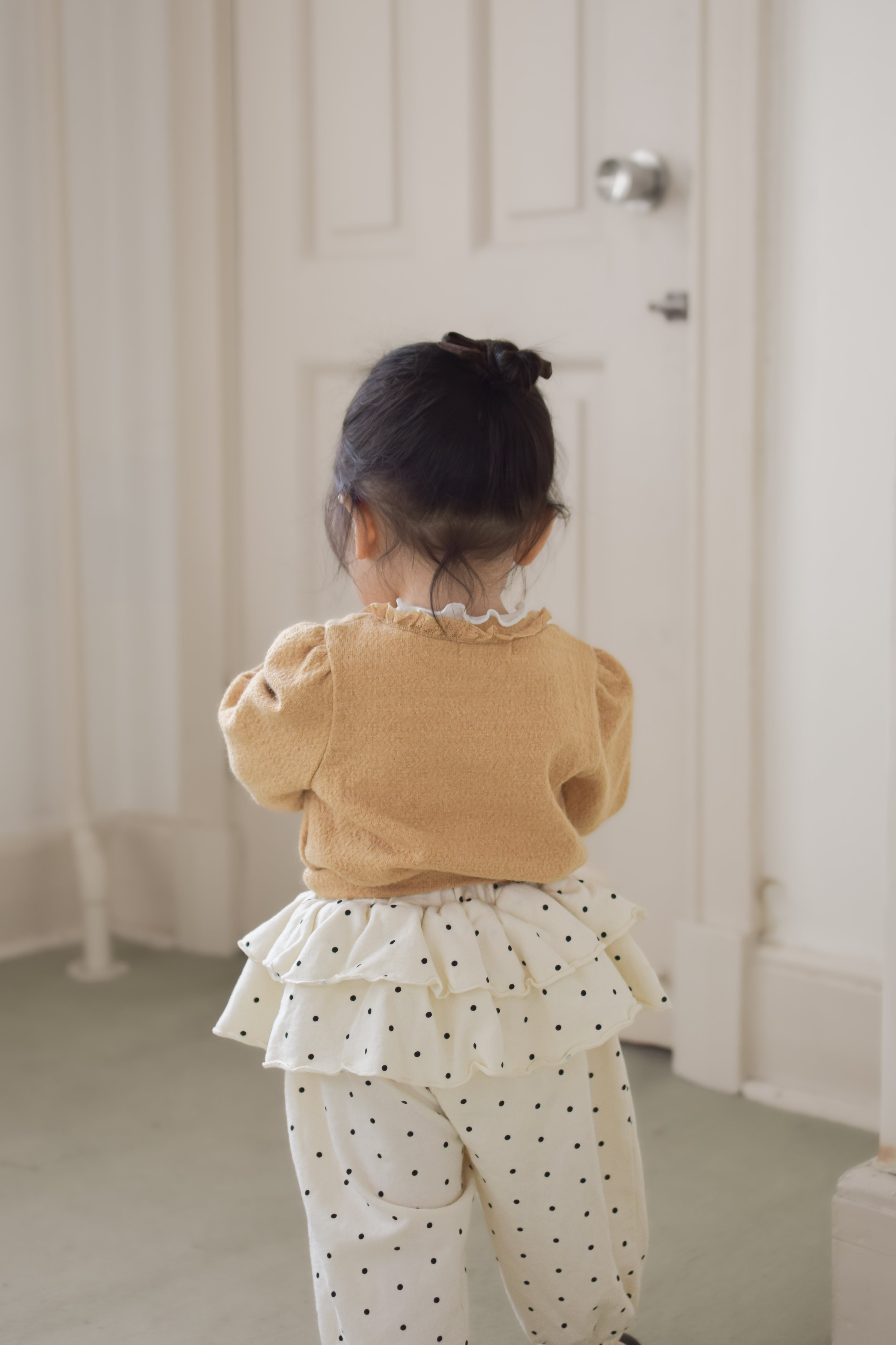 Bebe petal dot pants
