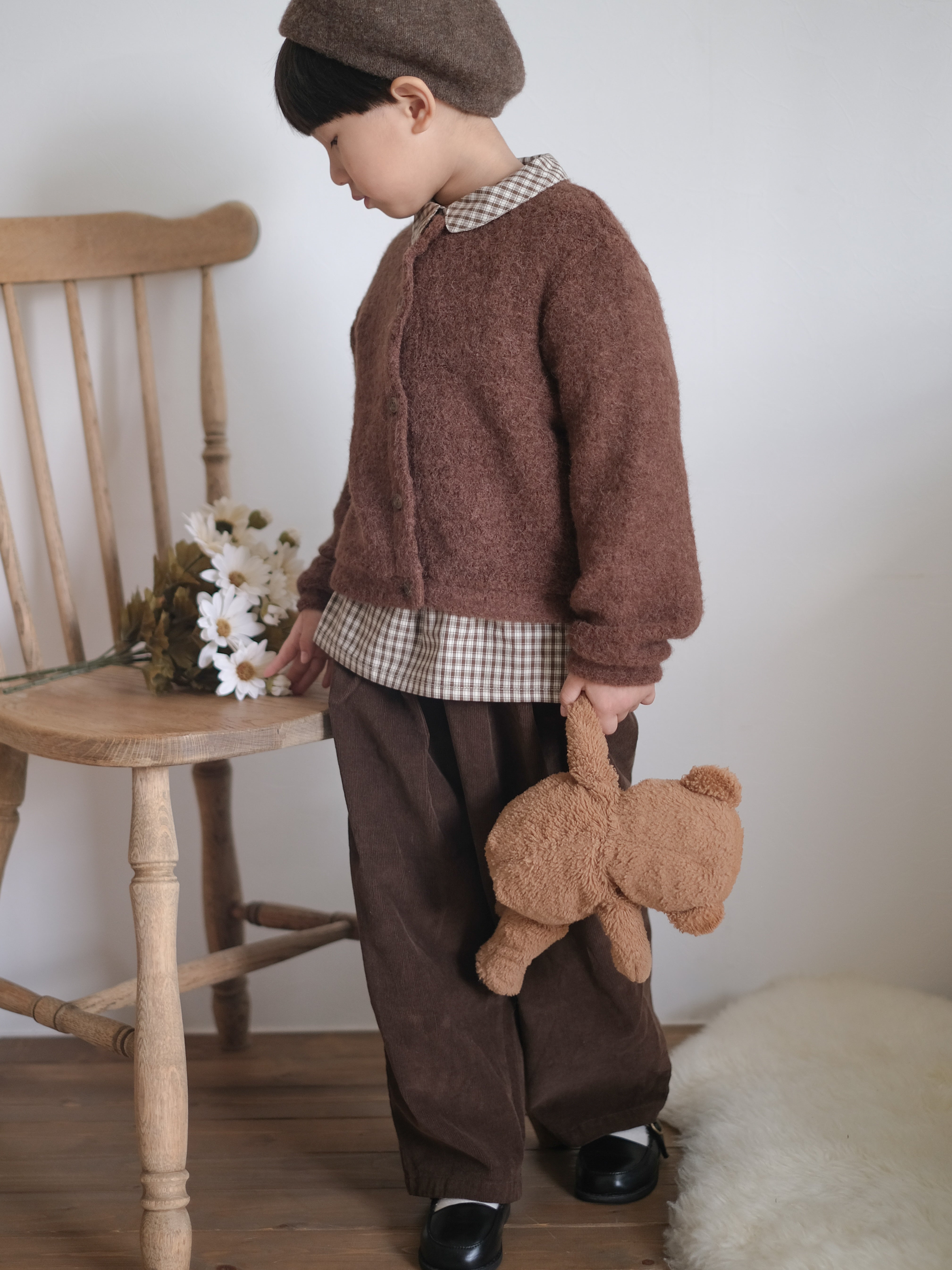 Soft corduroy pants